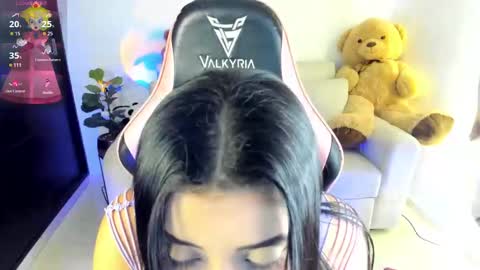 Eva   online show from November 11, 3:09 am