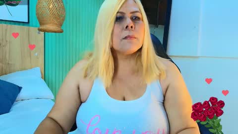 eva_love49 online show from February 21, 6:55 pm