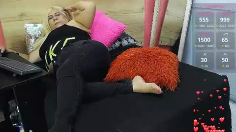 eva_love49 online show from June 23, 7:31 pm
