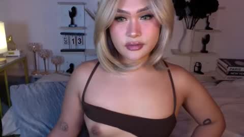 Snapshot of eva_mazikeen69 chatting on October 13, 10:56 pm Queen Eva Mazikeen online show from October 13, 10:56 pm