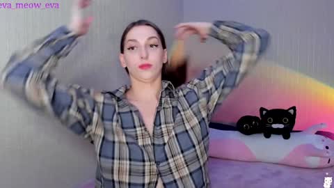eva_meow_eva online show from December 6, 12:51 am