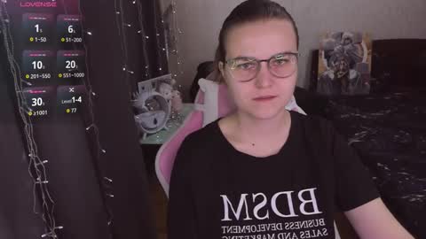 Eva online show from October 19, 10:53 am