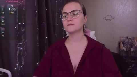 Eva online show from October 12, 1:04 pm