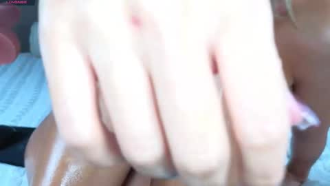 Snapshot of eva_ra chatting on October 7, 9:33 pm Eva online show from October 7, 9:33 pm
