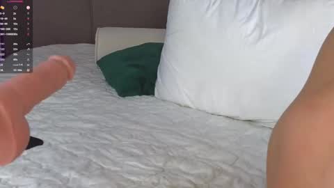 Snapshot of eva_ra chatting on September 22, 8:57 pm Eva online show from September 22, 8:57 pm