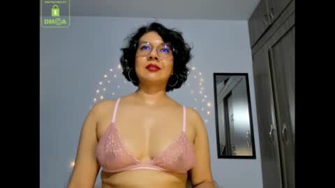 Snapshot of eva_rain01 chatting on January 14, 8:59 pm Eva online show from January 14, 8:59 pm