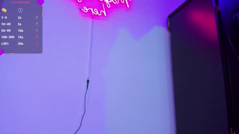 Eva Shinee online show from November 18, 11:02 am