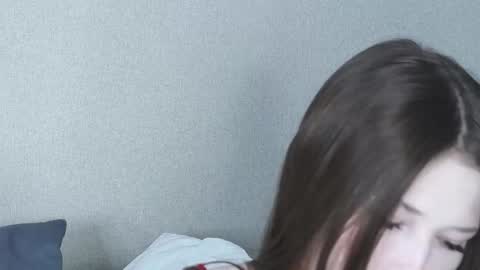 eva varnerr online show from December 31, 11:09 am