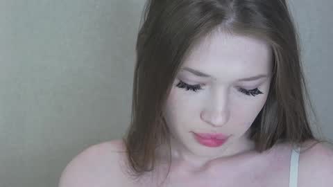 eva varnerr online show from December 21, 8:07 am