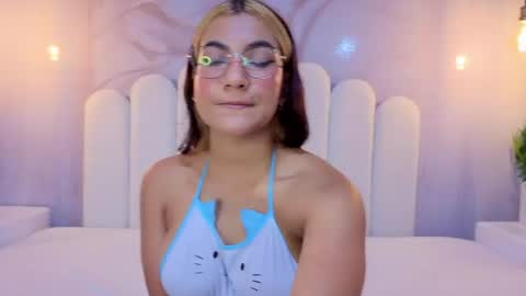 evaa_honey online show from May 31, 9:27 pm