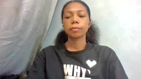 evahaldy online show from May 18, 2:43 am