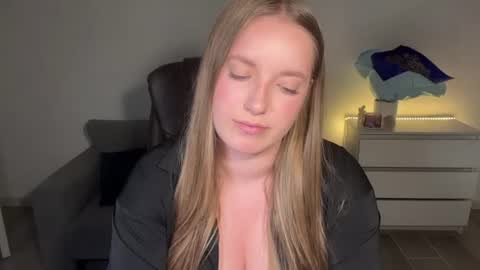 Eva online show from July 25, 9:24 pm