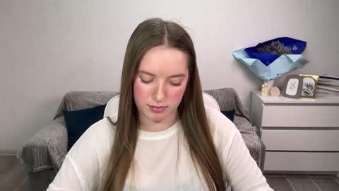 Eva online show from November 25, 8:51 pm