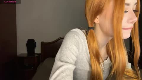 evakettystar online show from March 20, 2:22 pm