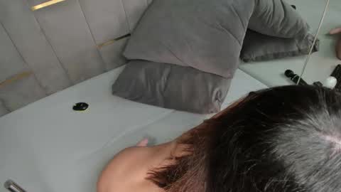 EVA online show from September 12, 3:47 pm