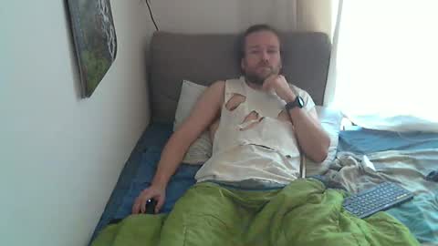 Han online show from February 19, 11:20 am