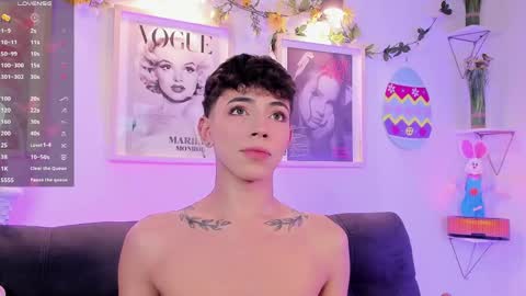 Evan voss  help me get 200 likesindependent model online show from April 3, 9:55 pm