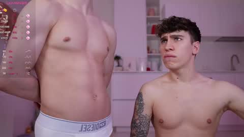 Snapshot of evan_white_ chatting on March 2, 4:42 pm evan_white_ online show from March 2, 4:42 pm