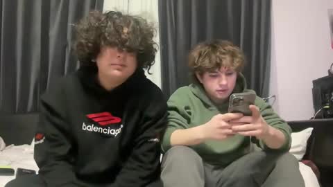 Snapshot of evanbrown333 chatting on March 7, 9:59 pm Evan Brown online show from March 7, 9:59 pm