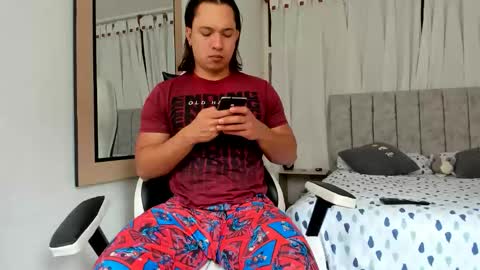 Evan online show from October 19, 4:22 pm