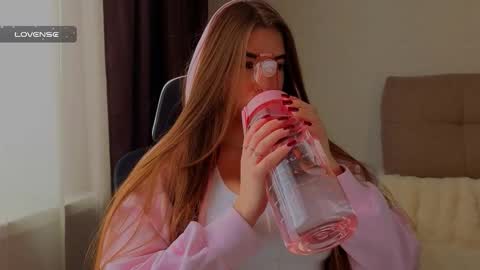 evapuff online show from February 24, 8:06 am