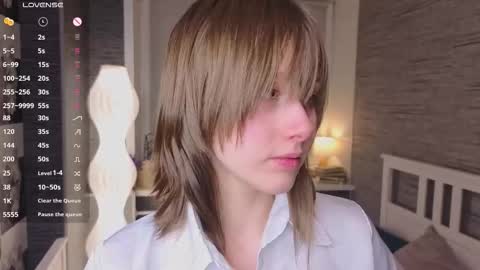 Eva online show from February 8, 7:28 pm