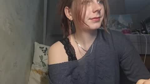 evashinee_ online show from June 30, 6:28 pm
