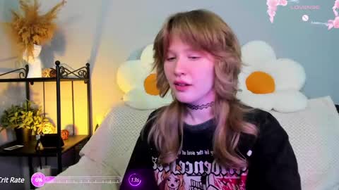 Snapshot of evastevs chatting on February 13, 8:45 pm Eva online show from February 13, 8:45 pm