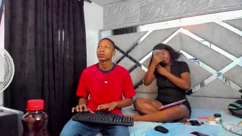 Snapshot of evaxemma chatting on March 5, 12:55 pm Eva And Emmanuel online show from March 5, 12:55 pm