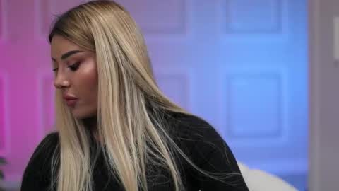 Eva online show from October 21, 7:17 pm