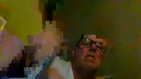 Snapshot of eve1luvsray chatting on January 22, 11:10 pm eve1luvsray online show from January 22, 11:10 pm