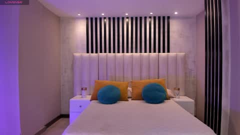 Eve  online show from April 6, 7:15 pm