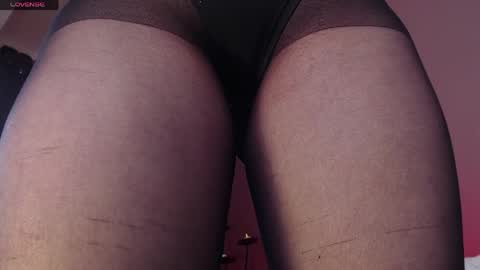 Evee online show from April 18, 3:52 am