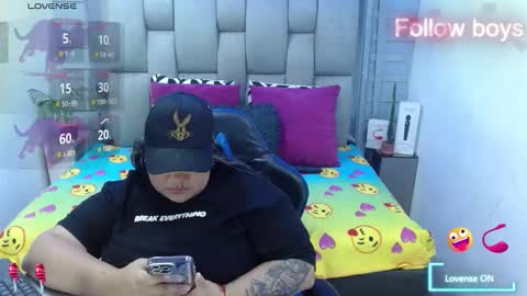 evelin zaens online show from March 2, 5:01 am