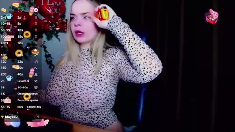 evelinahot21 online show from February 19, 4:11 pm