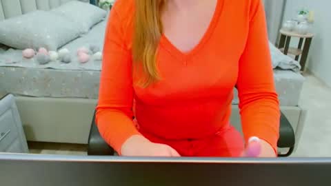 evelove online show from March 13, 5:49 pm