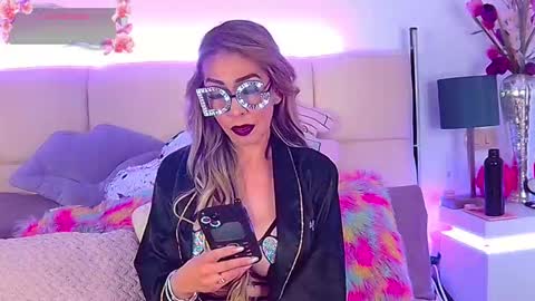 EvelynaGrey online show from September 26, 11:51 am