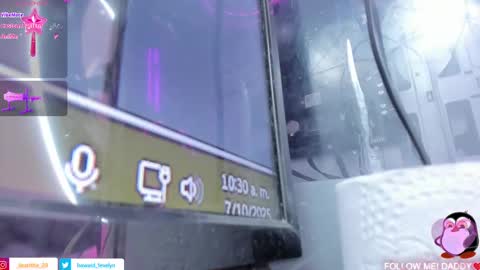 LAURA SOFIA  INDEPENDENT MODEL FOLLOW ME NOW ALMOST 10000 FOLLOWERS online show from October 7, 3:30 pm