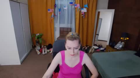 evelynreagan online show from July 27, 5:49 am