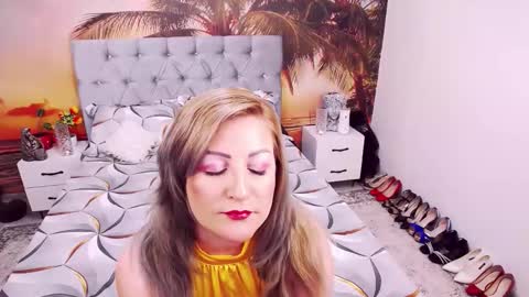 Evia online show from February 13, 1:31 am