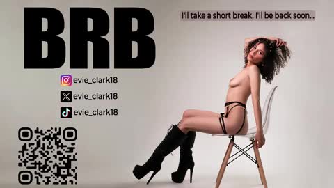 Snapshot of evie_clark_ chatting on February 24, 9:31 pm My name is Evie nice to meet you really get to know me better private is open online show from February 24, 9:31 pm