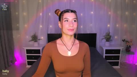Snapshot of evoletbee chatting on October 18, 1:37 pm Evolet online show from October 18, 1:37 pm