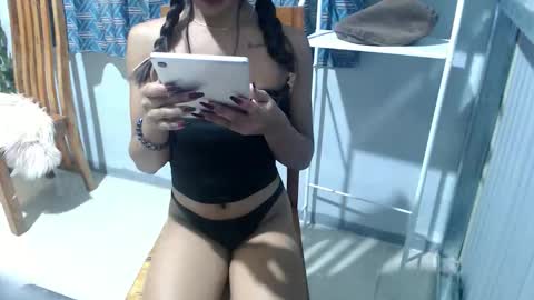 Breanna online show from December 1, 3:15 am