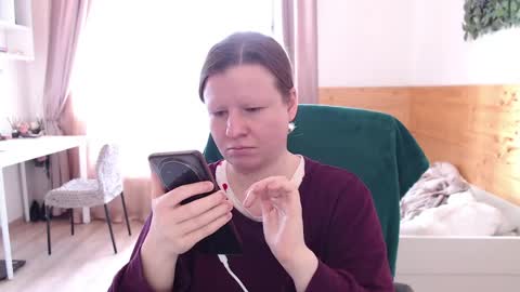 Crystal online show from April 16, 11:21 am