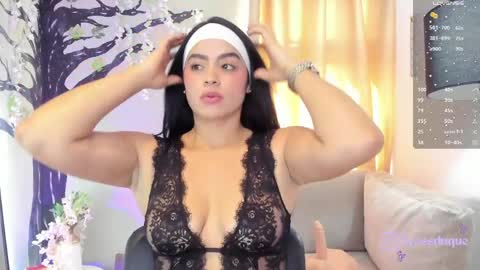      online show from April 4, 7:32 pm