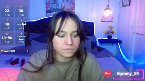 Snapshot of eymmy_24 chatting on October 18, 4:05 am eymmy_24 online show from October 18, 4:05 am