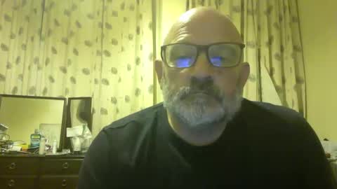 f1zzeek online show from May 17, 12:53 am
