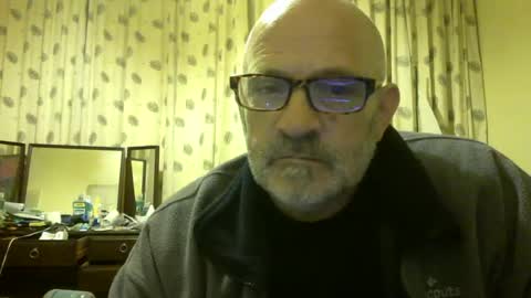 f1zzeek online show from June 11, 10:41 pm