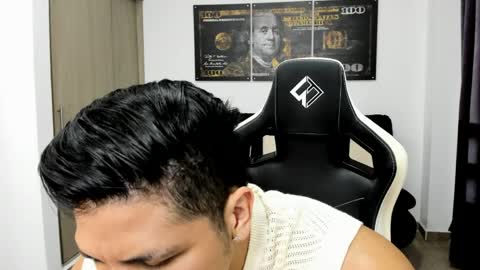 Fabian arango online show from May 26, 12:00 pm