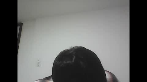 R online show from November 14, 10:00 pm